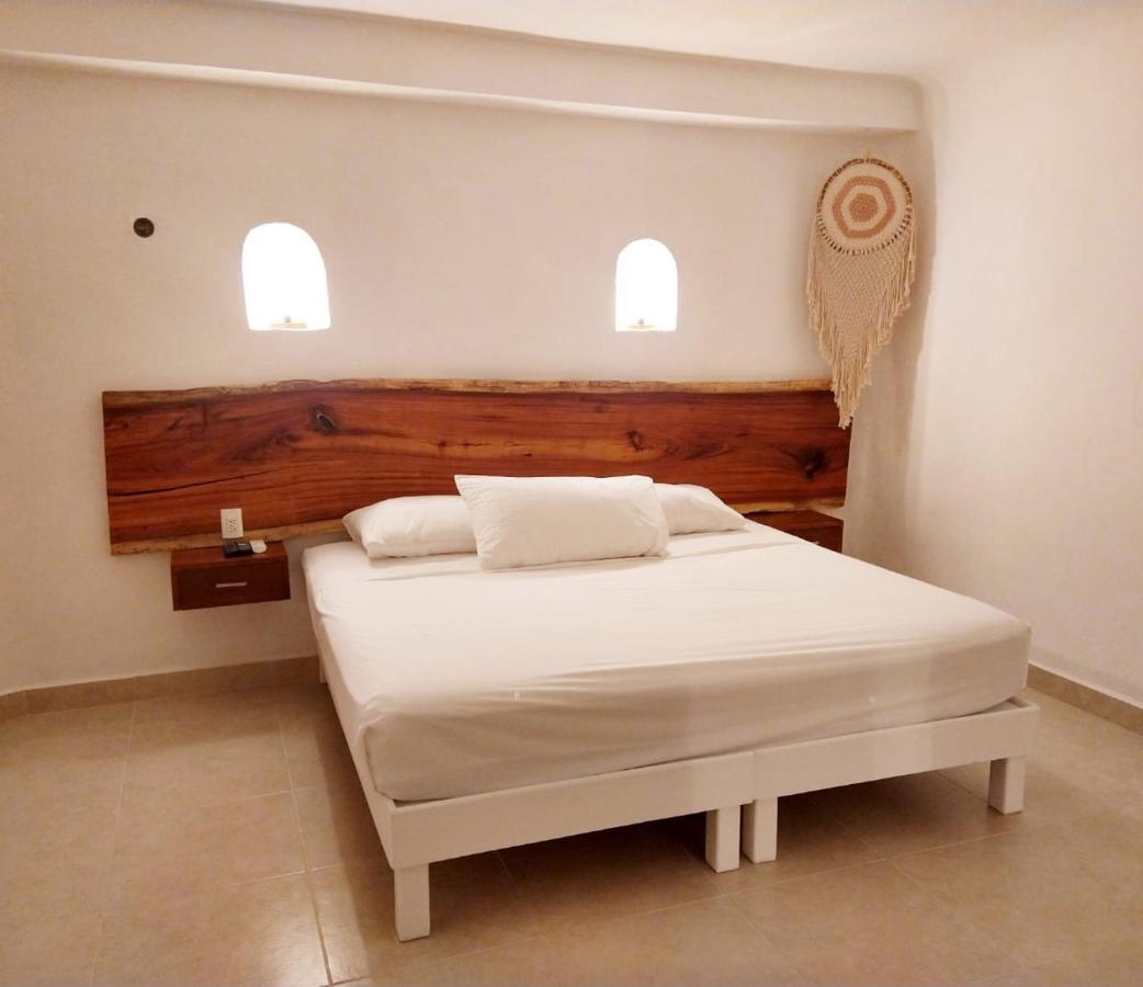 Hotel Puerto Caracol 3*